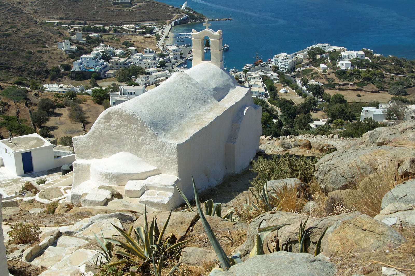 Naxos & the quiet south